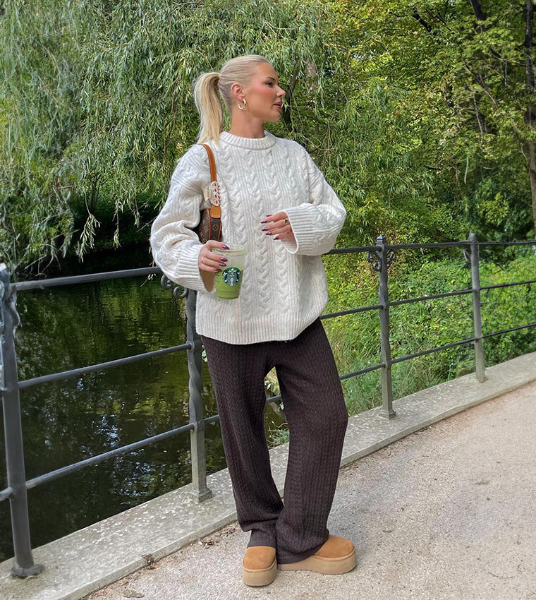 Lara Oversized Jumper