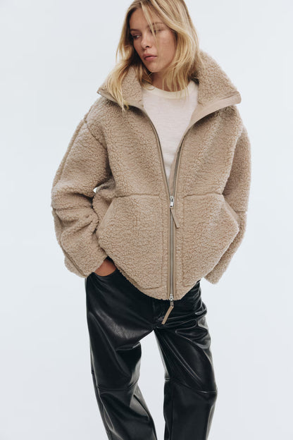 Leila | Teddy Coat